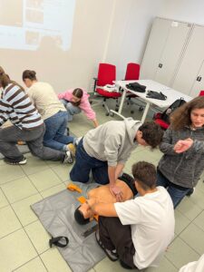 Kurs pierwszej pomocy dla szkół ponadpodstawowych