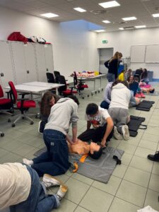 Kurs pierwszej pomocy dla szkół ponadpodstawowych