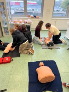 Kurs pierwszej pomocy dla szkół ponadpodstawowych